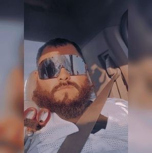 Meet your Posher, Robert